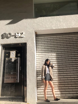 「アイテム（スーツジャケット、ゴールド系）」を使った、粗糙dai王さん（レディース・166cm）の春コーディネート