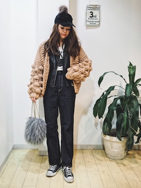 「ハイウエストストレートジーンズ」｜natsupooさん（レディース・167cm）の冬コーディネート