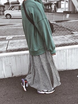 「Sheson（シーズン）のアイテム（スウェット）」を使った、natsupooさん（レディース・167cm）の春コーディネート
