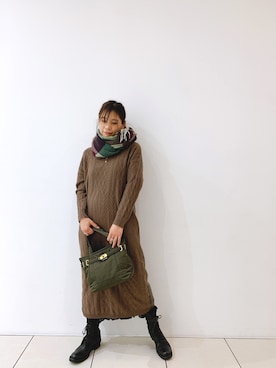 「HOLZWEILER（ホルツワイラー）のアイテム」を使った、kimmyさん（レディース・162cm）の秋コーディネート