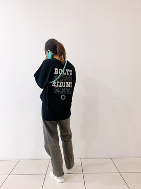 「ボーイッシュ」｜「アイテム（PC・スマホグッズ/家電）」を使った、kimmyさん（レディース・162cm）の冬コーディネート