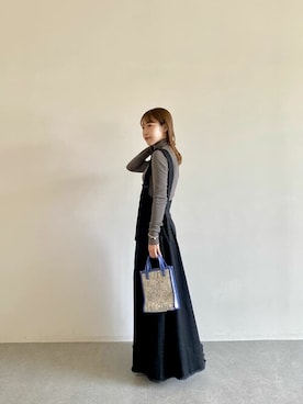 「Whim Gazette（ウィムガゼット）のアイテム（ジャンパースカート）」を使った、wg_togashiさん（レディース・157cm）の夏コーディネート