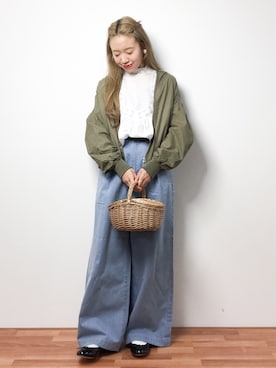 「靴下チラ見せ」｜「アイテム（ブルゾン）」を使った、りっぴーさん（レディース・154cm）の春コーディネート