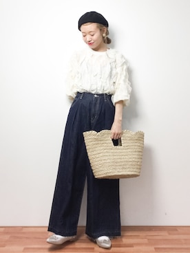 WEB限定】KBF レースフリルブラウスを使ったショップスタッフの