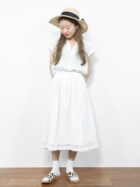 「MODE ROBE（モードローブ）のアイテム」を使った、りっぴーさん（レディース・154cm）の夏コーディネート