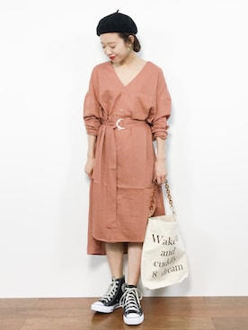 「Another Edition（アナザーエディション）の【展開店舗限定】チェーンショルダーロゴバッグ（ショルダーバッグ）」を使った、りっぴーさん（レディース・154cm）の秋コーディネート