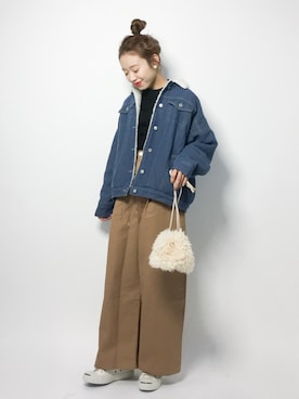 「アイテム（デニムジャケット）」を使った、りっぴーさん（レディース・154cm）の秋コーディネート
