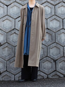 「ガウン」｜「アイテム（ステンカラーコート）」を使った、Nsさん（メンズ・166cm）の春コーディネート