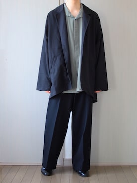 「ストレートパンツ」｜「アイテム（スリッポン）」を使った、Nsさん（メンズ・166cm）の春コーディネート