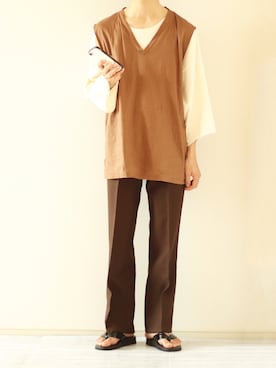 「ベスト」｜「アイテム（ビーチサンダル）」を使った、Nsさん（メンズ・166cm）の夏コーディネート