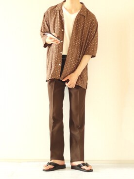 「タックイン」｜「アイテム（ビーチサンダル）」を使った、Nsさん（メンズ・166cm）の夏コーディネート