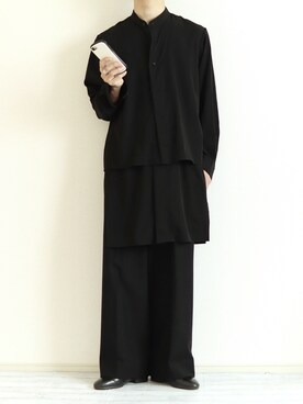 「shiyoh」｜「アイテム（スリッポン）」を使った、Nsさん（メンズ・166cm）の秋コーディネート