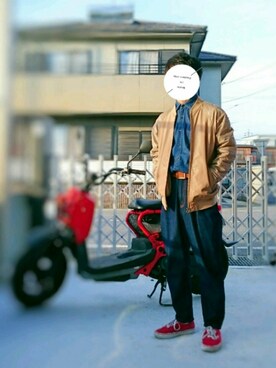 とむむ 今年更新かなり減りますさんのコーディネート