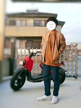 とむむ 今年更新かなり減りますさんのコーディネート