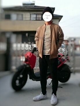 とむむ 今年更新かなり減りますさんのコーディネート