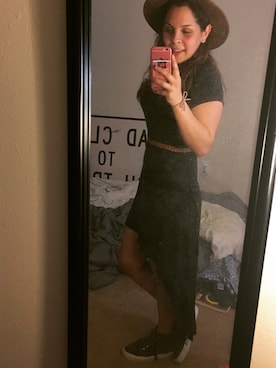 「VANS（バンズ）のアイテム（スニーカー、グリーン系）」を使った、Kendall Dopelskyさん（レディース）の春コーディネート