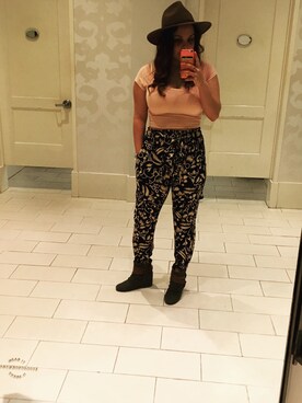 「ALDO（アルド）のアイテム（ブーティ）」を使った、Kendall Dopelskyさん（レディース・160cm）の春コーディネート