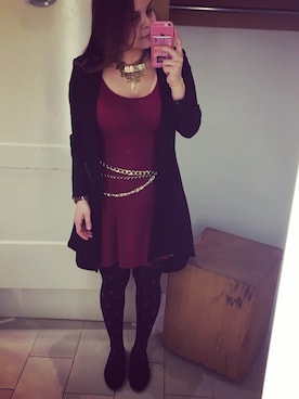 「Anthropologie（アンソロポロジー）のアイテム（タイツ/ストッキング、ブラック系）」を使った、Kendall Dopelskyさん（レディース）の春コーディネート