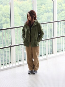「OMNIGOD（オムニゴッド）のアイテム（マウンテンパーカー）」を使った、D_MALL名古屋ラシックさん（レディース・158cm）の秋コーディネート