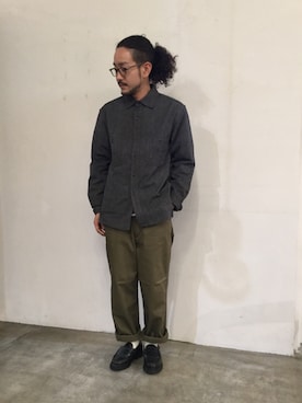 「OMNIGOD（オムニゴッド）のアイテム（パンツ）」を使った、D_MALL名古屋ラシックさん（メンズ・165cm）の冬コーディネート