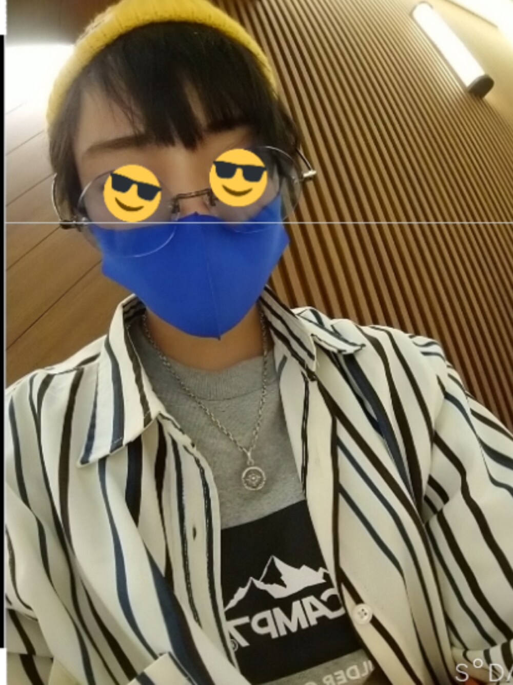「今日のコーデ、ニットコーデ、シンプルコーデ、低身長コーデ、スニーカーコーデ、メンズライク、おしゃれさんと繋がりたい、ニット帽、サングラス」｜「CAMP7のアイテム（ニット/セーター、グレー系）」を使った、ぴーすけさん（レディース・155cm）の秋コーディネートの1枚目の写真
