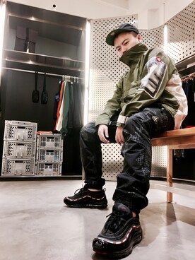「UNDEFEATED （アンディフィーテッド）のアイテム（シューズ）」を使った、breeeezeyさん（メンズ・170cm）の春コーディネート