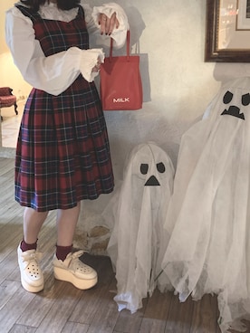 「タータンチェック」｜「アイテム（ジャンパースカート）」を使った、るなさん（レディース・154cm）の秋コーディネート