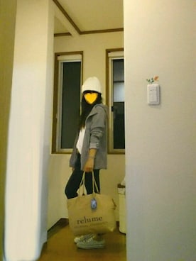 「LIMITLESS LUXURY（リミットレスラグジュアリー）のアイテム（帽子）」を使った、マルルン♪ さん（レディース・159cm）の秋コーディネート