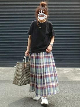 「KBF（ケイビーエフ）のスモールロゴTEE（Tシャツ/カットソー）」を使った、マルルン♪ さん（レディース・159cm）の夏コーディネート