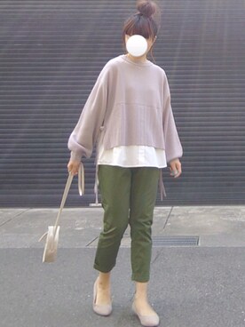 「URBAN RESEARCH（アーバンリサーチ）の『4サイズ展開』テーパードチノパンツ（その他パンツ）」を使った、マルルン♪ さん（レディース・159cm）の春コーディネート