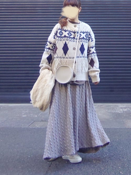 再入荷＞たっぷりニットのロングフレアスカート（スカート