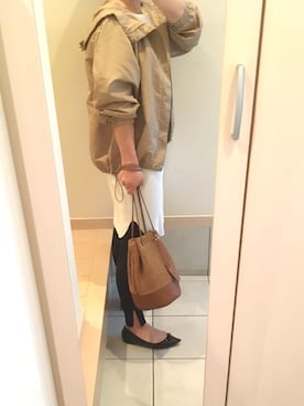 「ワッフル」｜「アイテム（マウンテンパーカー）」を使った、りまりまさん（レディース・155cm）の春コーディネート