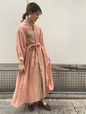 「コーラルピンク」｜「アイテム（ワンピース/ドレス）」を使った、はるのさん（レディース・156cm）の春コーディネート