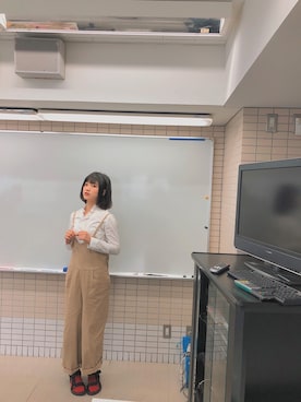 「FUN（ファン）のアイテム（オールインワン・サロペット）」を使った、Anh Anhさん（レディース・161cm）の春コーディネート