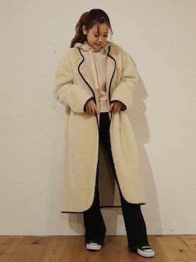 「秋のマイ旬スタイル」｜「アイテム（ムートンコート）」を使った、ROYALPARTYさん（レディース・160cm）の秋コーディネート