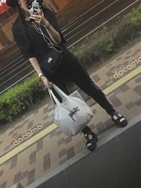 「アイテム（ボディバッグ/ウエストポーチ）」を使った、KAWAYUIさん（レディース・156cm）の夏コーディネート