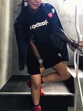「Marc by Marc Jacobs（マークバイマークジェイコブス）のアイテム（腕時計）」を使った、KAWAYUIさん（レディース・156cm）の春コーディネート