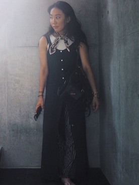 「GUCCI」｜「アイテム（バッグ）」を使った、KAWAYUIさん（レディース・156cm）の秋コーディネート