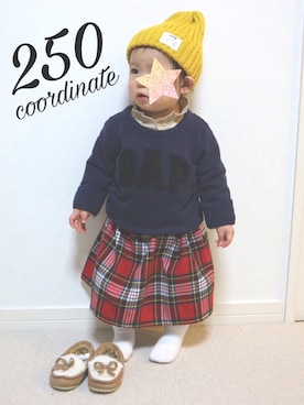 「赤チェック」｜「アイテム（モカシン/デッキシューズ）」を使った、aob373728さん（キッズ・70cm）の冬コーディネート