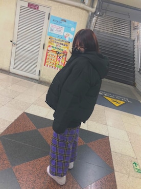 「韓国好きな人と繋がりたい」｜「アイテム（ダウンジャケット/コート）」を使った、모에さん（レディース・153cm）の冬コーディネート