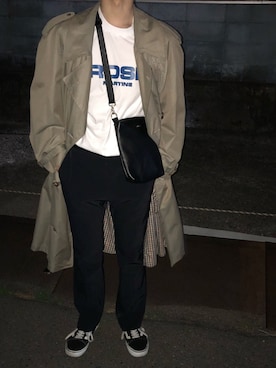 「ALLEGE（アレッジ）のアイテム（スラックス）」を使った、にしやんさん（メンズ・175cm）の春コーディネート