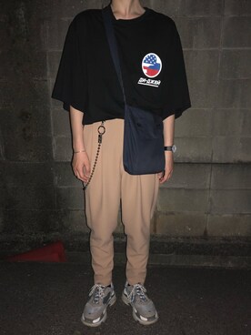 「MR.GENTLEMAN（ミスタージェントルマン）のアイテム（スラックス）」を使った、にしやんさん（メンズ・175cm）の春コーディネート
