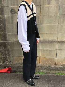 「ALLEGE（アレッジ）のアイテム（スラックス）」を使った、にしやんさん（メンズ・175cm）の秋コーディネート