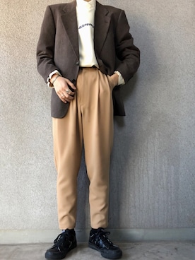 「MR.GENTLEMAN（ミスタージェントルマン）のアイテム（スラックス）」を使った、にしやんさん（メンズ・175cm）の冬コーディネート