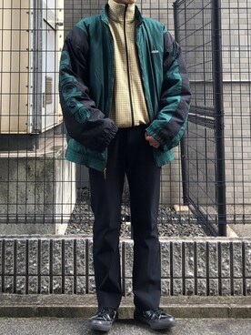 「ALLEGE（アレッジ）のアイテム（スラックス）」を使った、にしやんさん（メンズ・175cm）の冬コーディネート