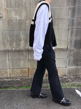 「ALLEGE（アレッジ）のアイテム（スラックス）」を使った、にしやんさん（メンズ・175cm）の春コーディネート