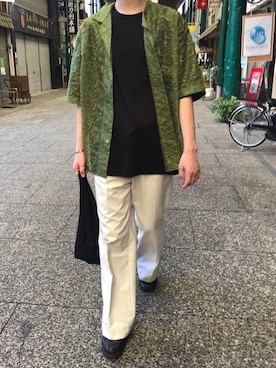 「ショルダーバック」｜「アイテム（その他）」を使った、にしやんさん（メンズ・175cm）の秋コーディネート