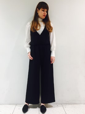 「miniyu（ミニュウ）のアイテム（オールインワン・サロペット）」を使った、moeさん（レディース・160cm）の秋コーディネート