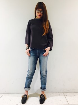 「ヤヌーク」｜「アイテム（その他シューズ）」を使った、moeさん（レディース・160cm）の秋コーディネート