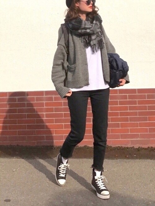 Cream│CONVERSE Sneakers Looks WEAR